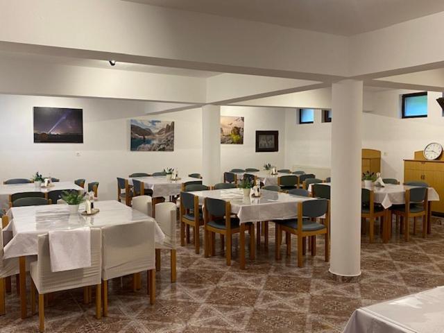 Pensiunea Casa Saxonia Risnov Bagian luar foto