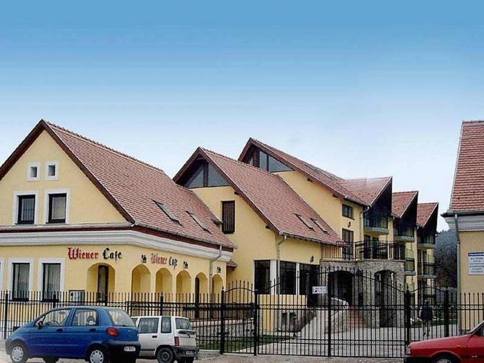 Pensiunea Casa Saxonia Risnov Bagian luar foto
